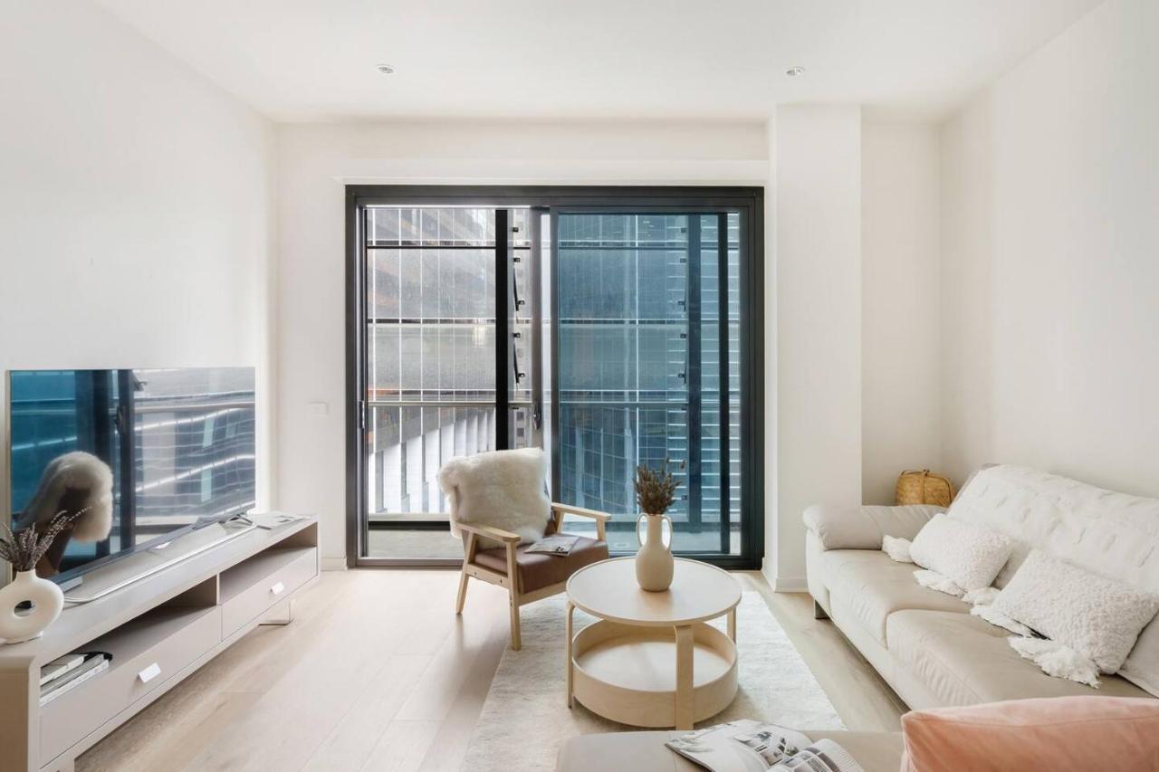 Refined City Pad In Central Melbourne With Poolアパートメント エクステリア 写真